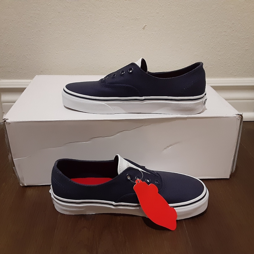 Vans - Picture 4 of 4